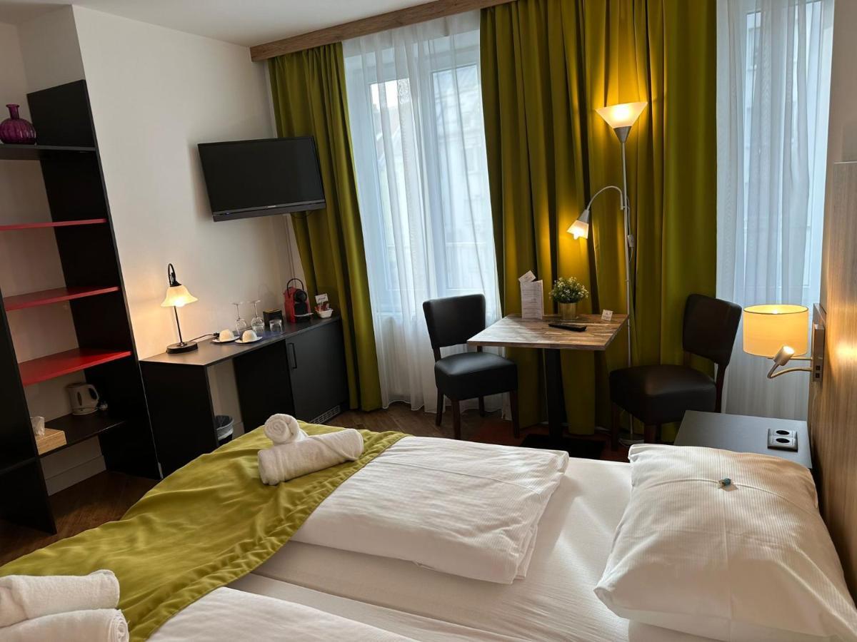 Aparthotel Versava *