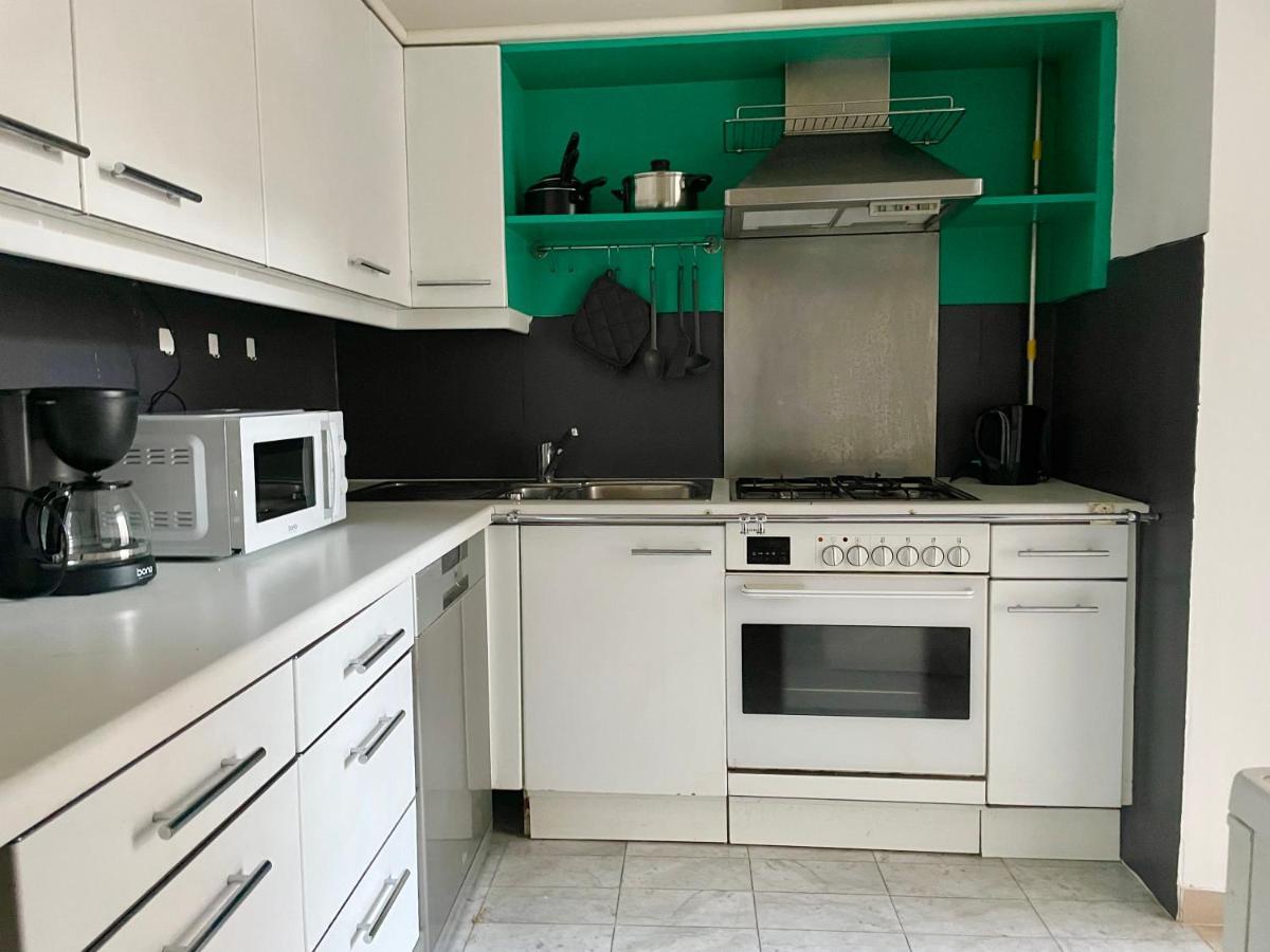 100m2 Flat With Balcony Near Mariahilferstrasse - Free Parking Apartment *