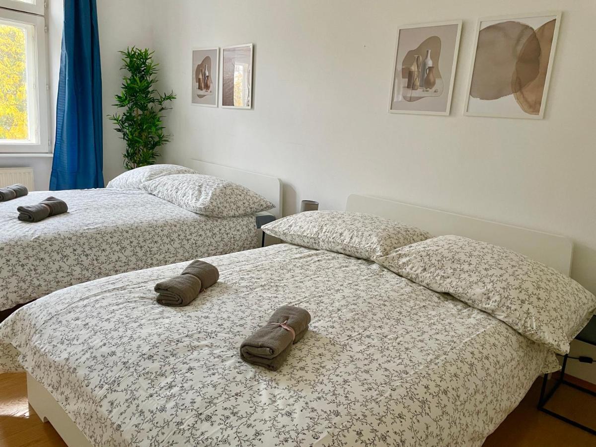 100m2 Flat With Balcony Near Mariahilferstrasse - Free Parking Apartment Vienna