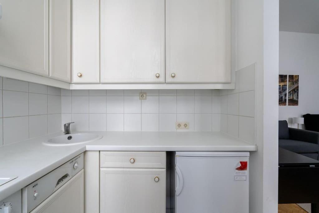 Historic Heart Apartment *