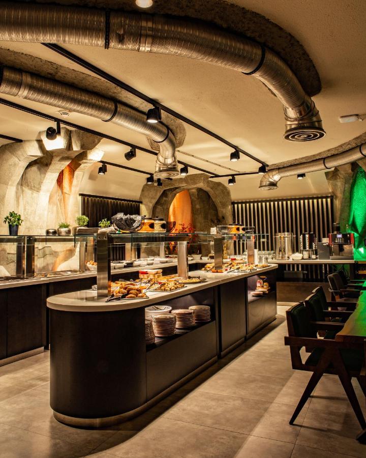 Lights - Domenig By Kent Vienna