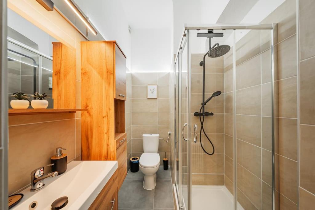 Apartment Sonnige Bei Westbahnhof Vienna
