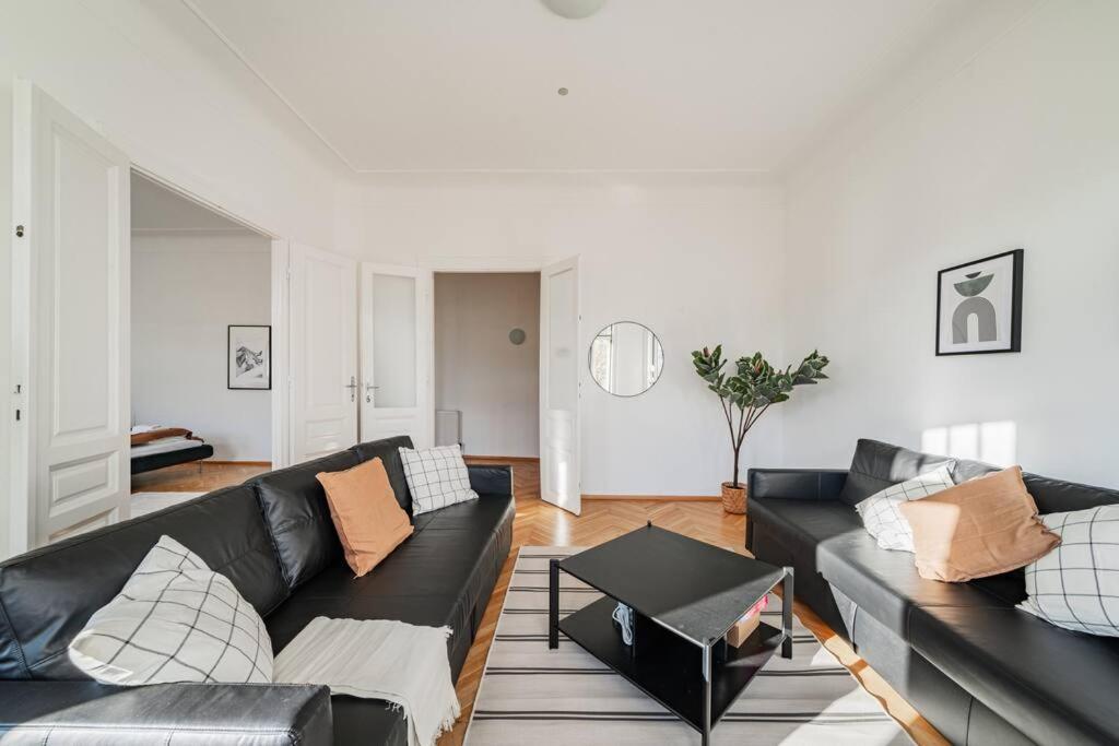 Apartment Chic #11 Vienna