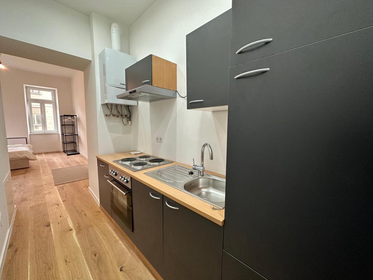 Feelhome-margareten-2 Gaste-wifi-smarttv Apartment Vienna