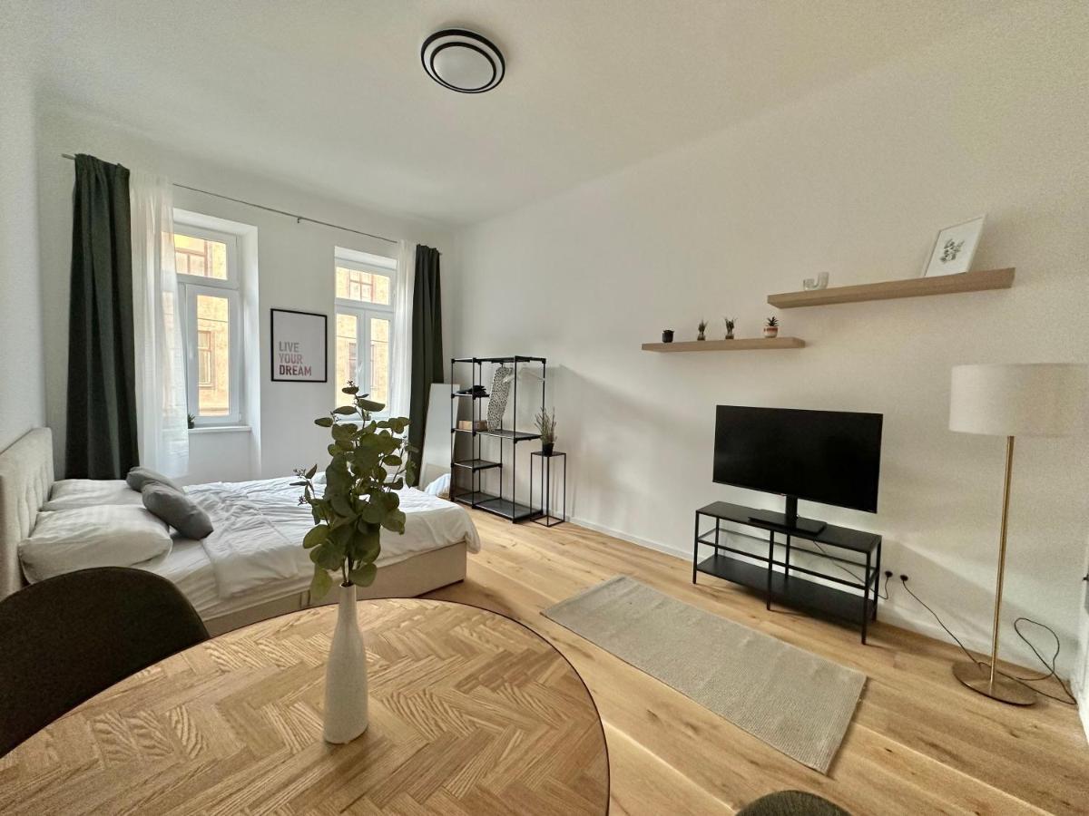 Feelhome-margareten-2 Gaste-wifi-smarttv * Vienna