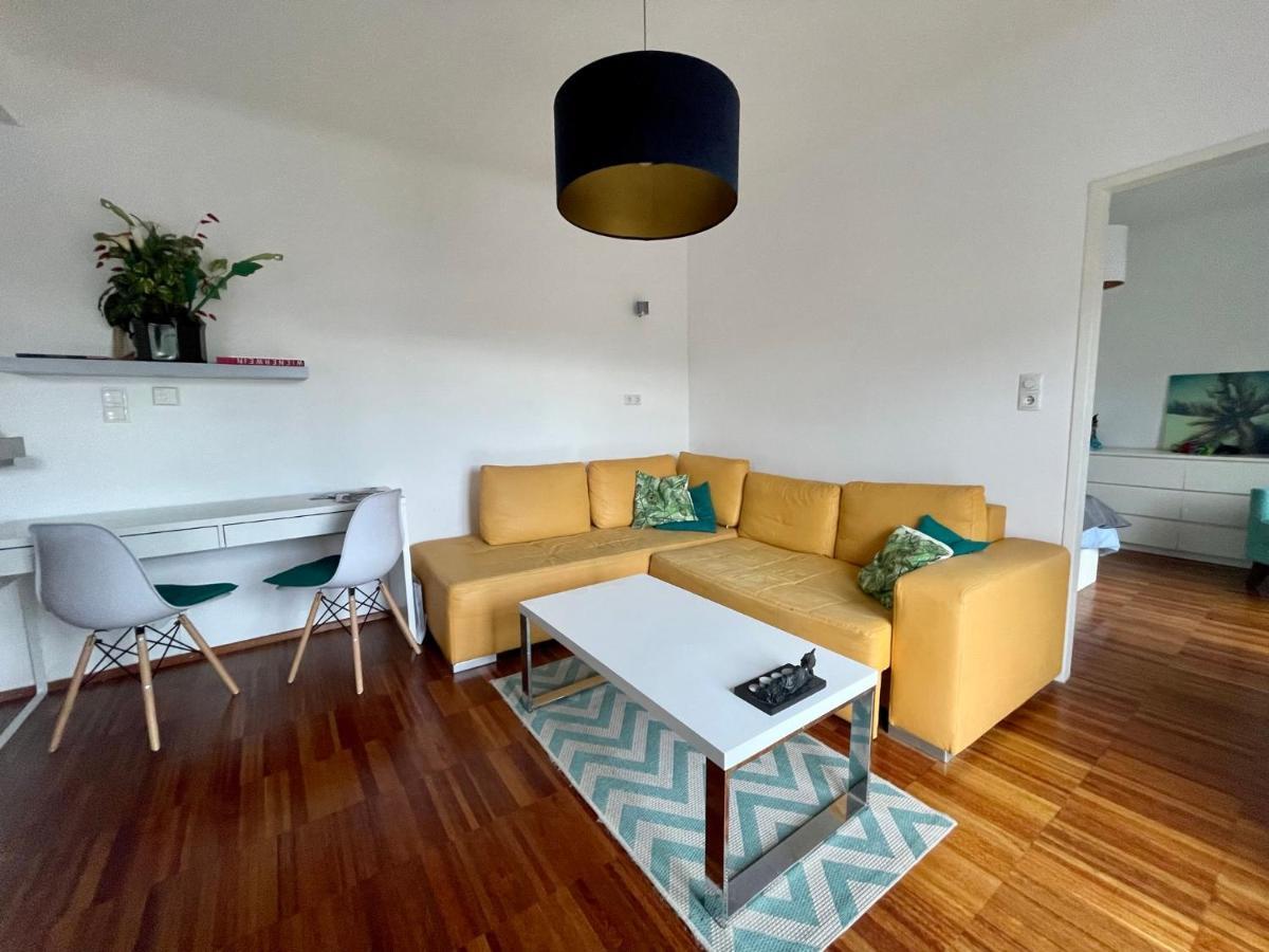 Cosy Flat With Huge Terrasse! Long Or Shortterm Apartment Wien