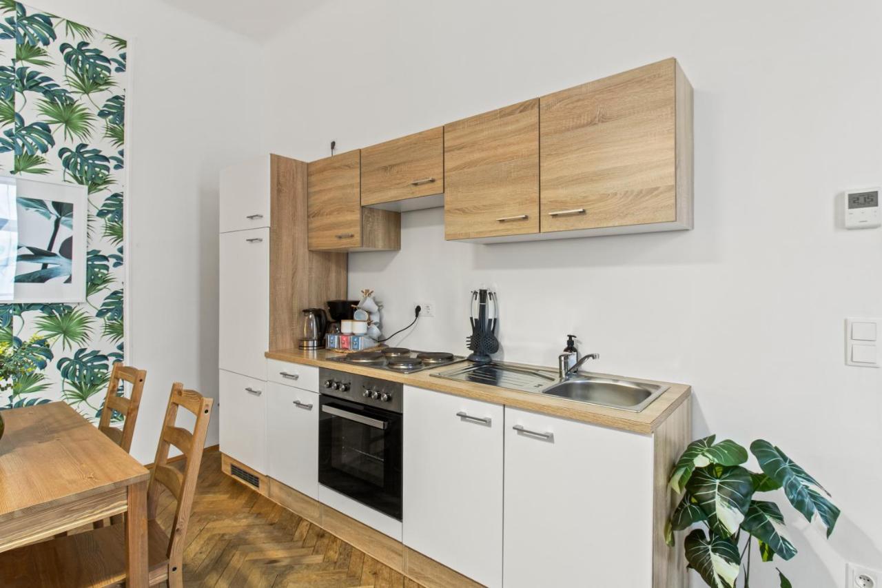 Separate Bedroom - Near Schoenbrunn * Vienna
