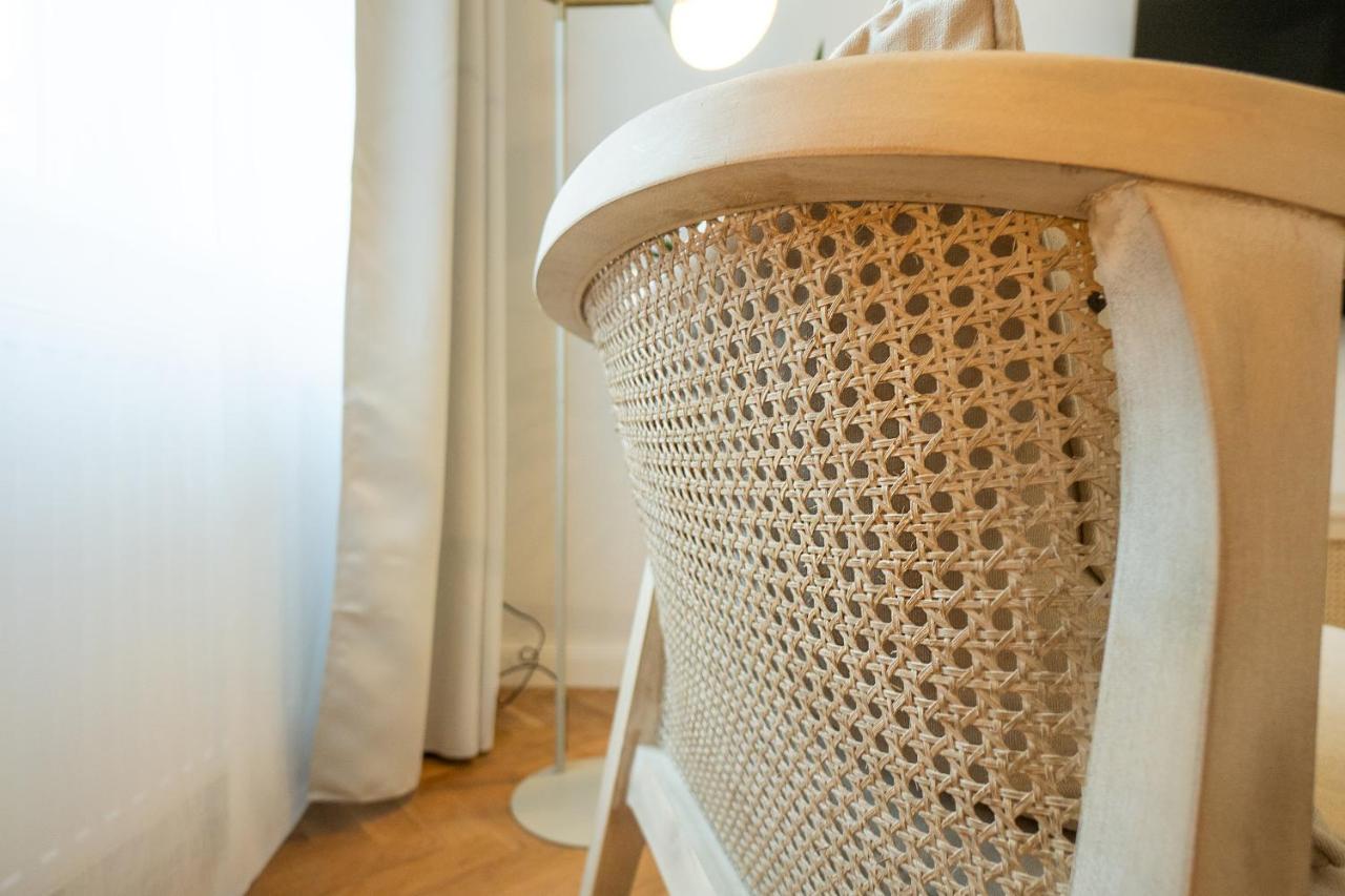 Brand-new 2-room In A Location Apartamento Viena