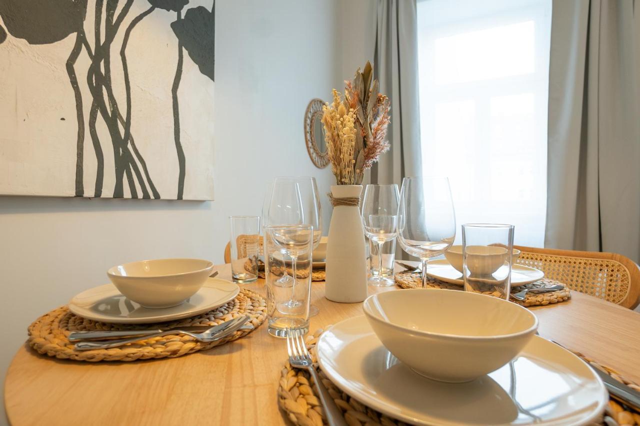 Brand-new 2-room In A Location Apartamento *