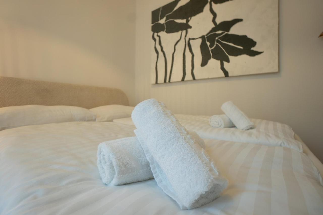 Brand-new 2-room In A Location *