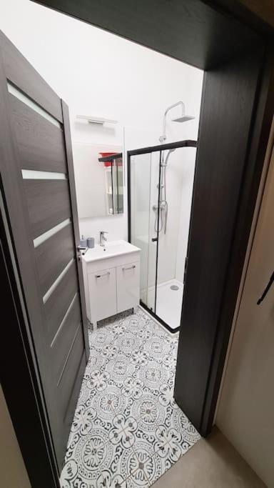 Yolo Handelskai Studio Apartment