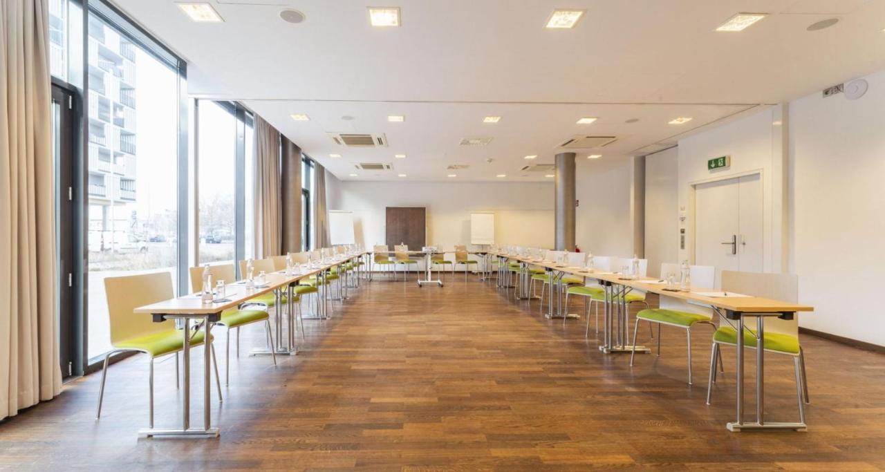 Plaza Gasometer Hotel Viena
