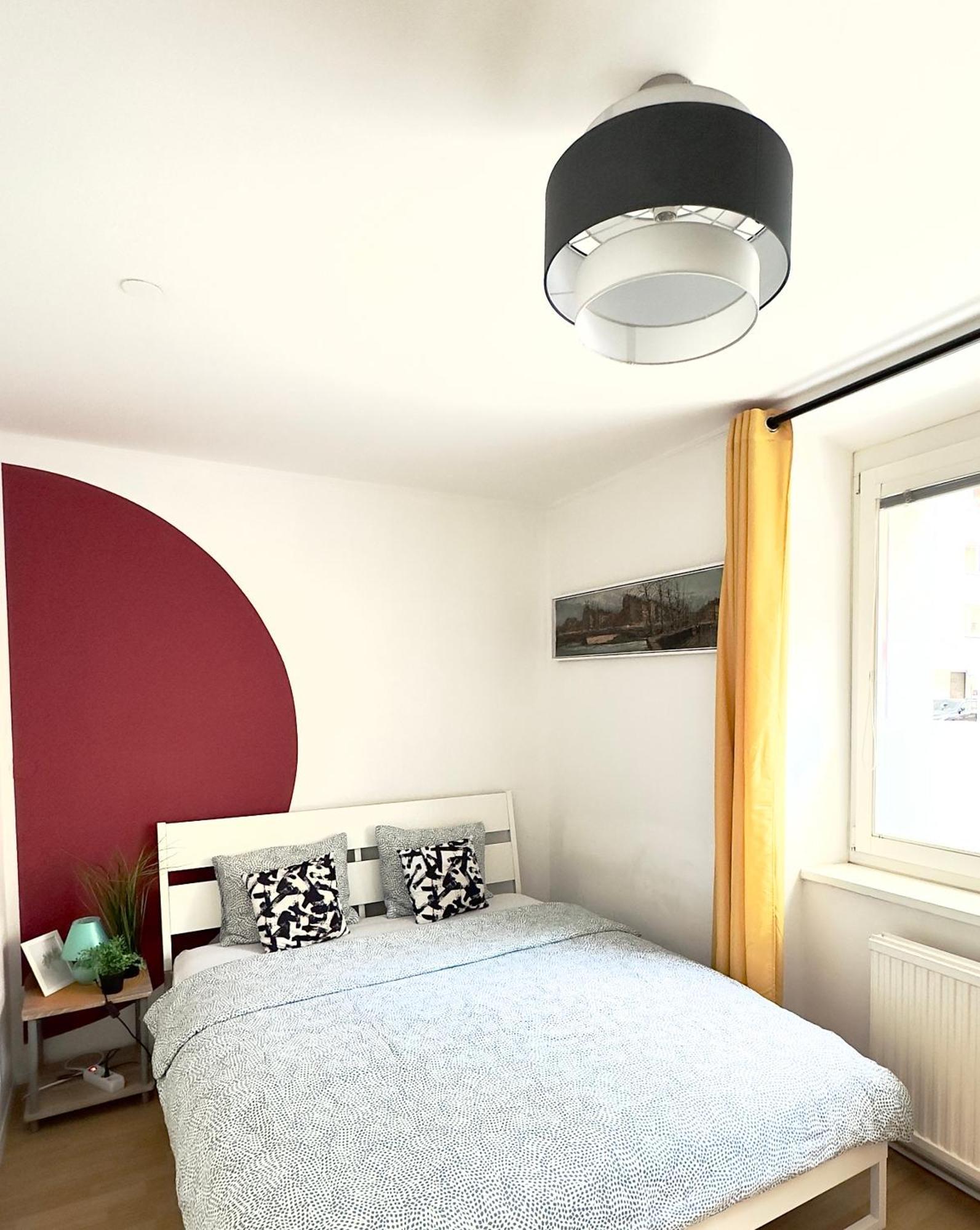 Nr.1 Perfect 3 Bedrooms Near To Main Train Station Appartamento