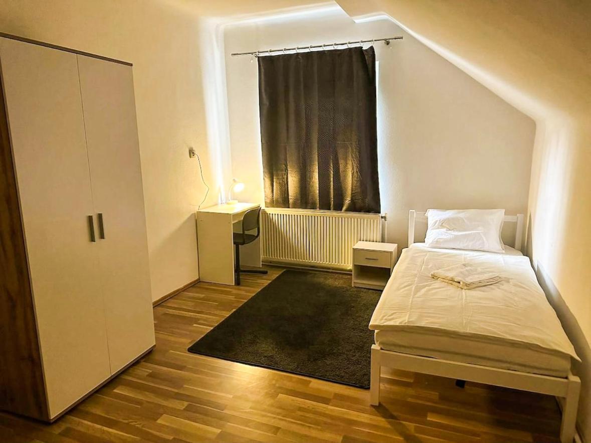 Adelin Hostel