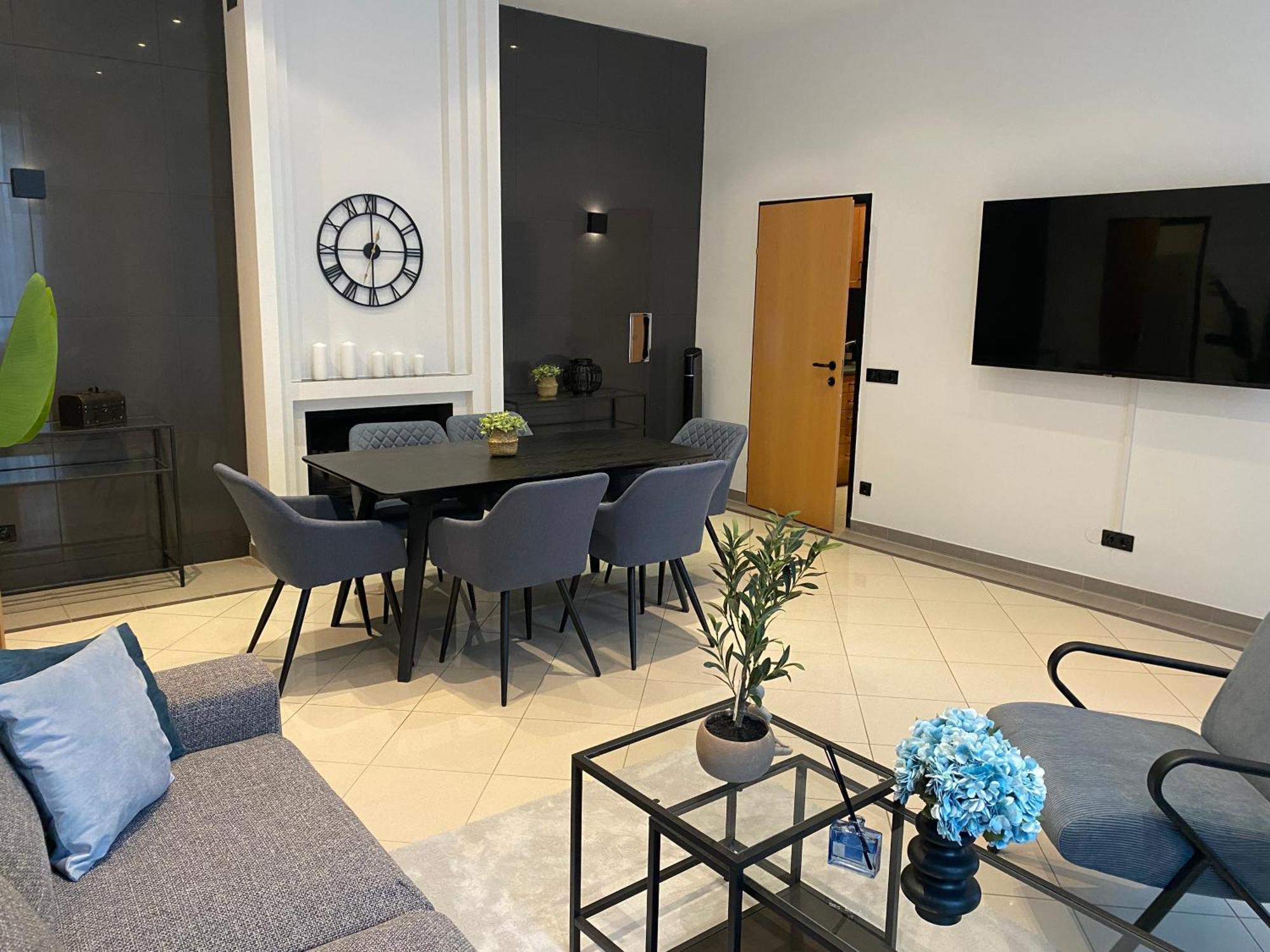Focky Apartment