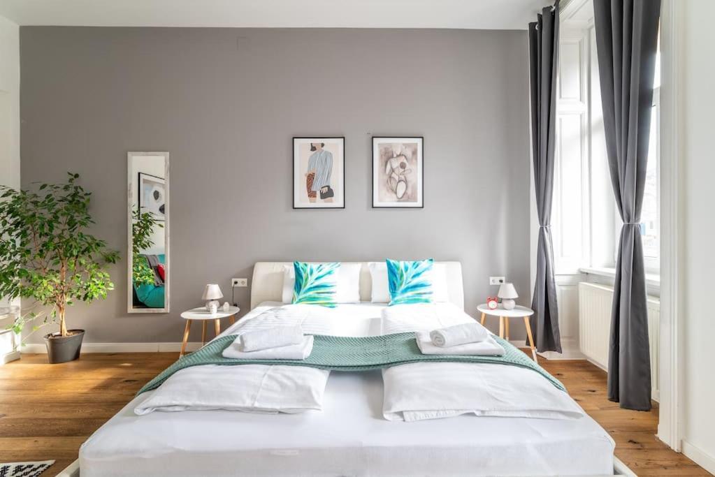 Apartment Cool 1br Near Metro & Center By Hm