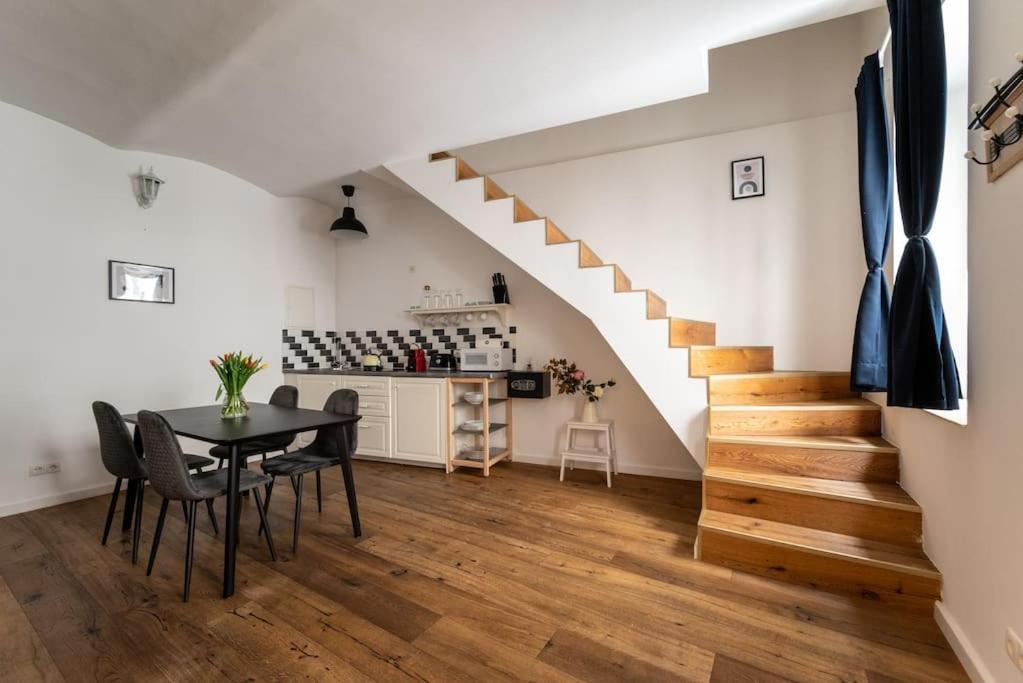 Apartment Cozy 1br Duplex Near Center By Hm Vienna