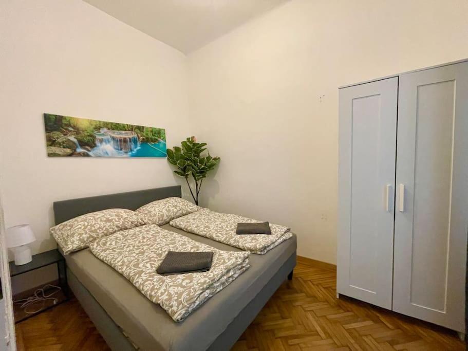 Apartment 70m2 Premium With Terrace & Free Parking *