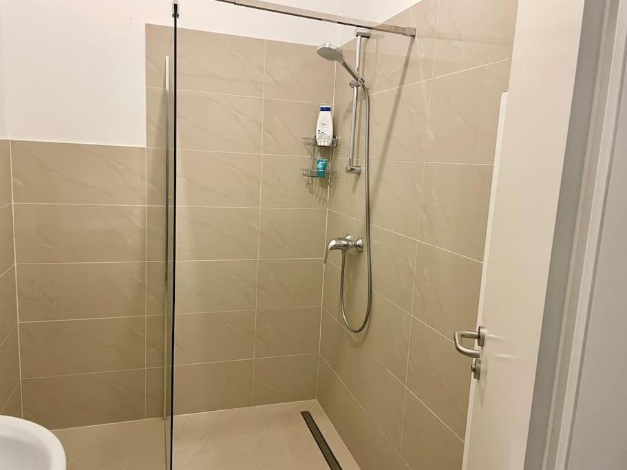 70m2 Premium With Terrace & Free Parking Vienna
