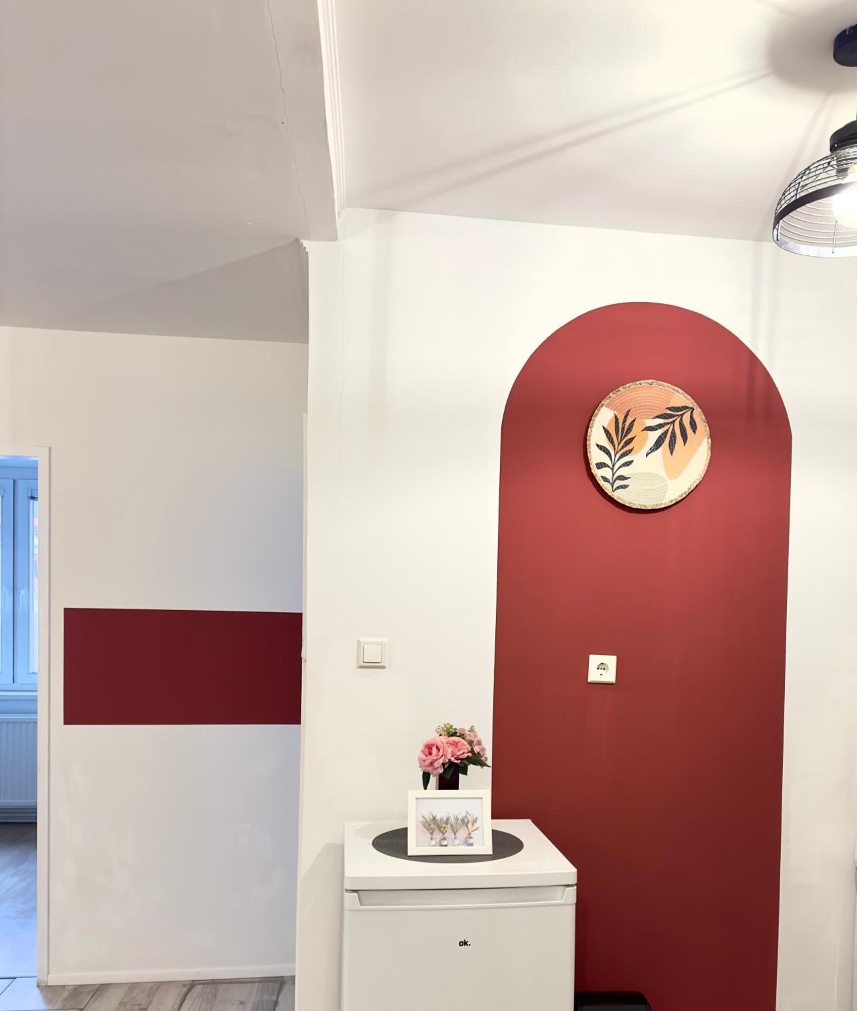 Nr.1 Perfect 3 Bedrooms Near To Main Train Station
