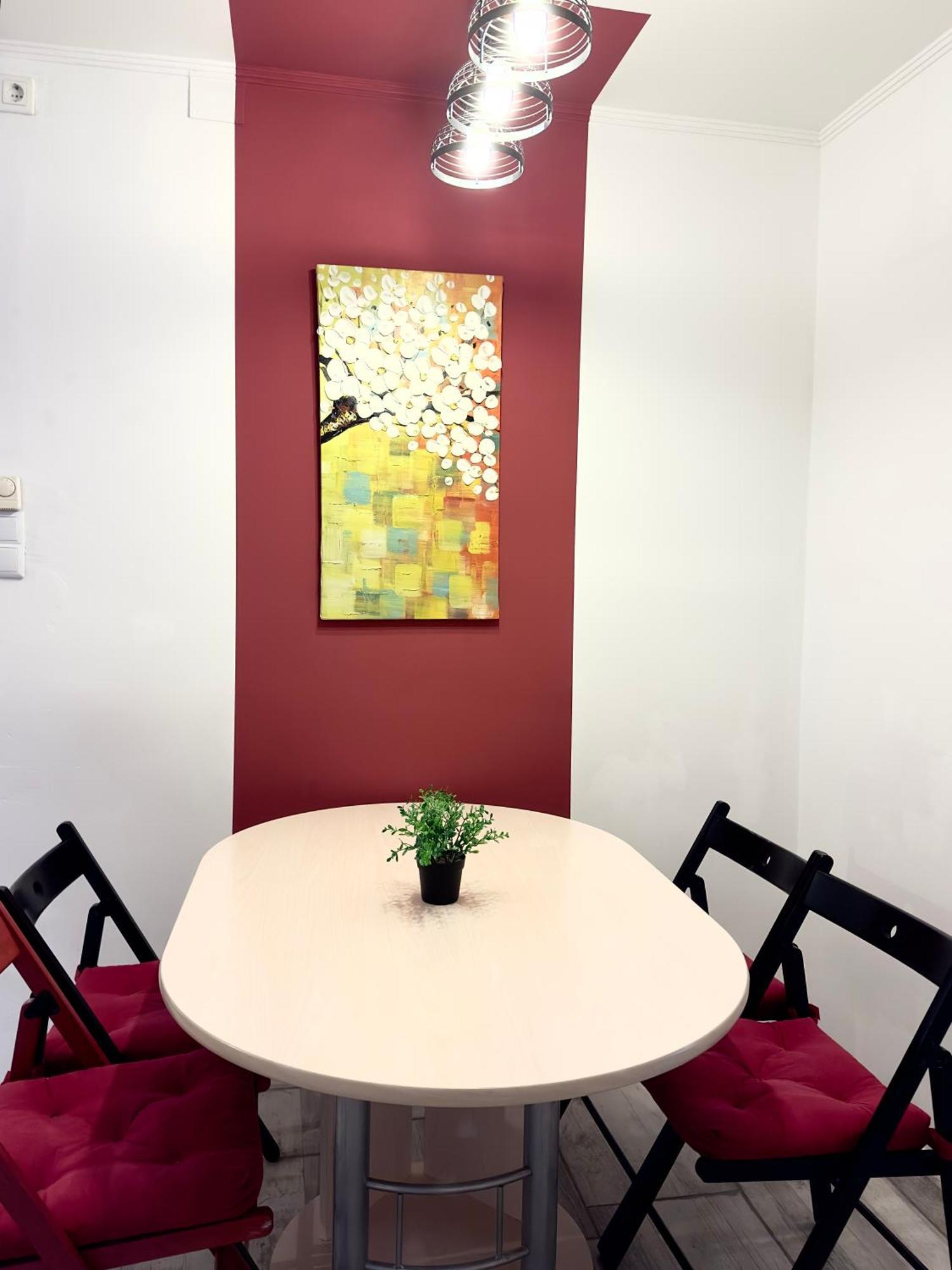 Appartamento Nr.1 Perfect 3 Bedrooms Near To Main Train Station *