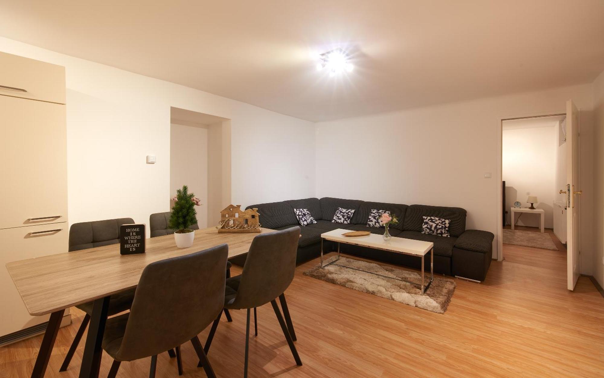 Appartamento Spacious Near Schoenbrunn Castle Vienna