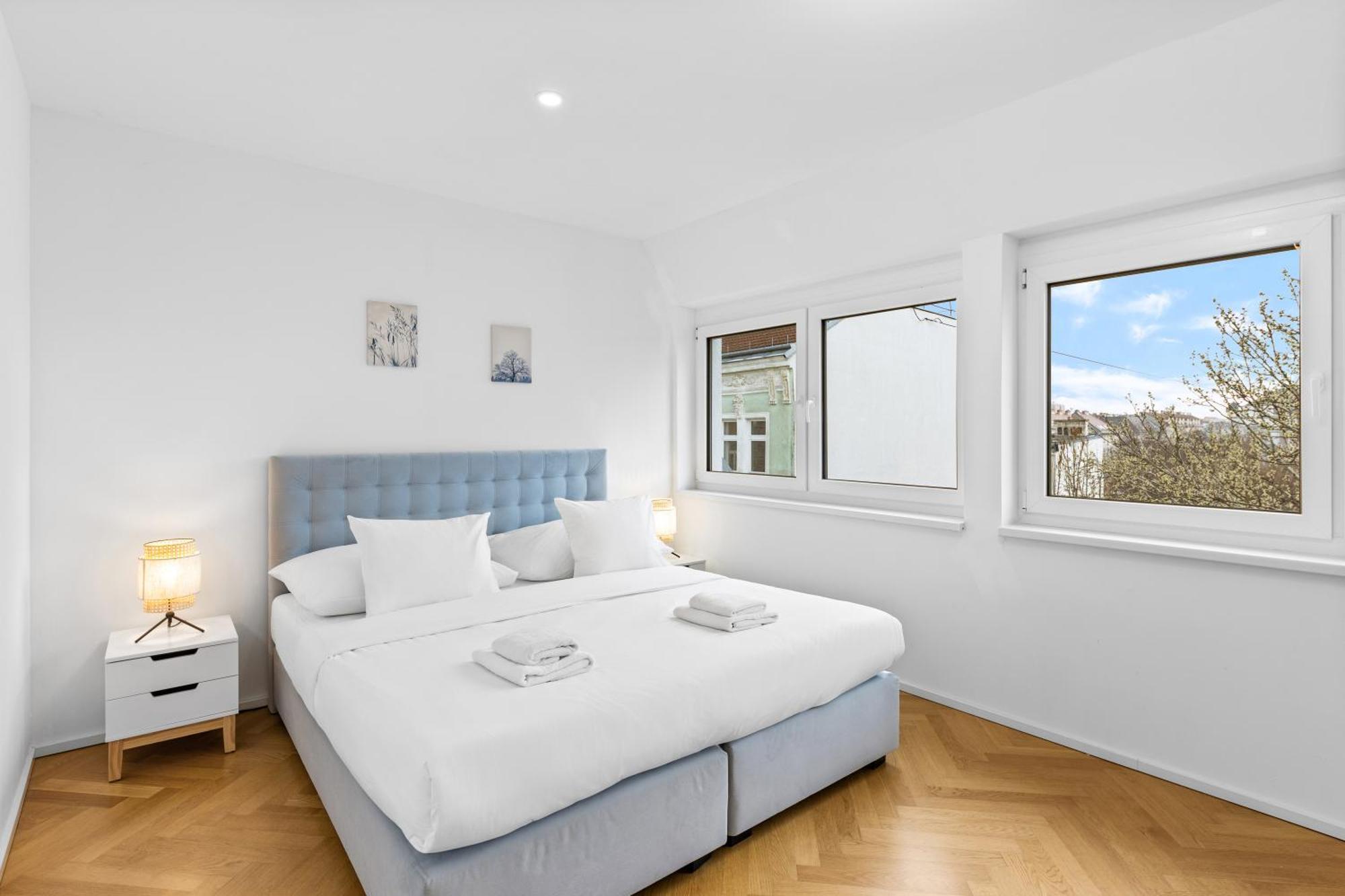 Chic Residences #presidential #brand New# Apartamento Viena