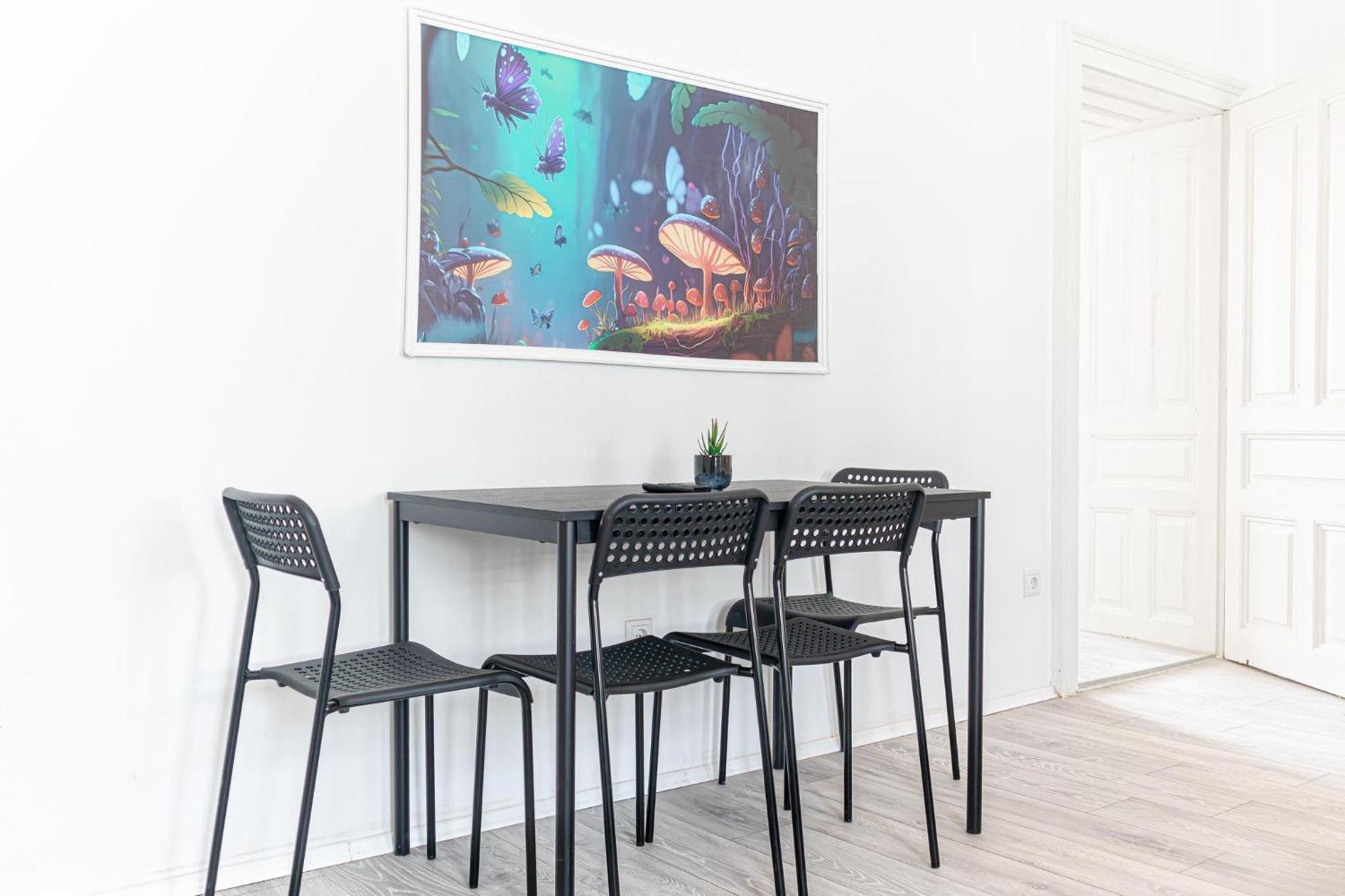 Convenient 2br Apt. Near U6 Station Am Schoepfwerk Viena
