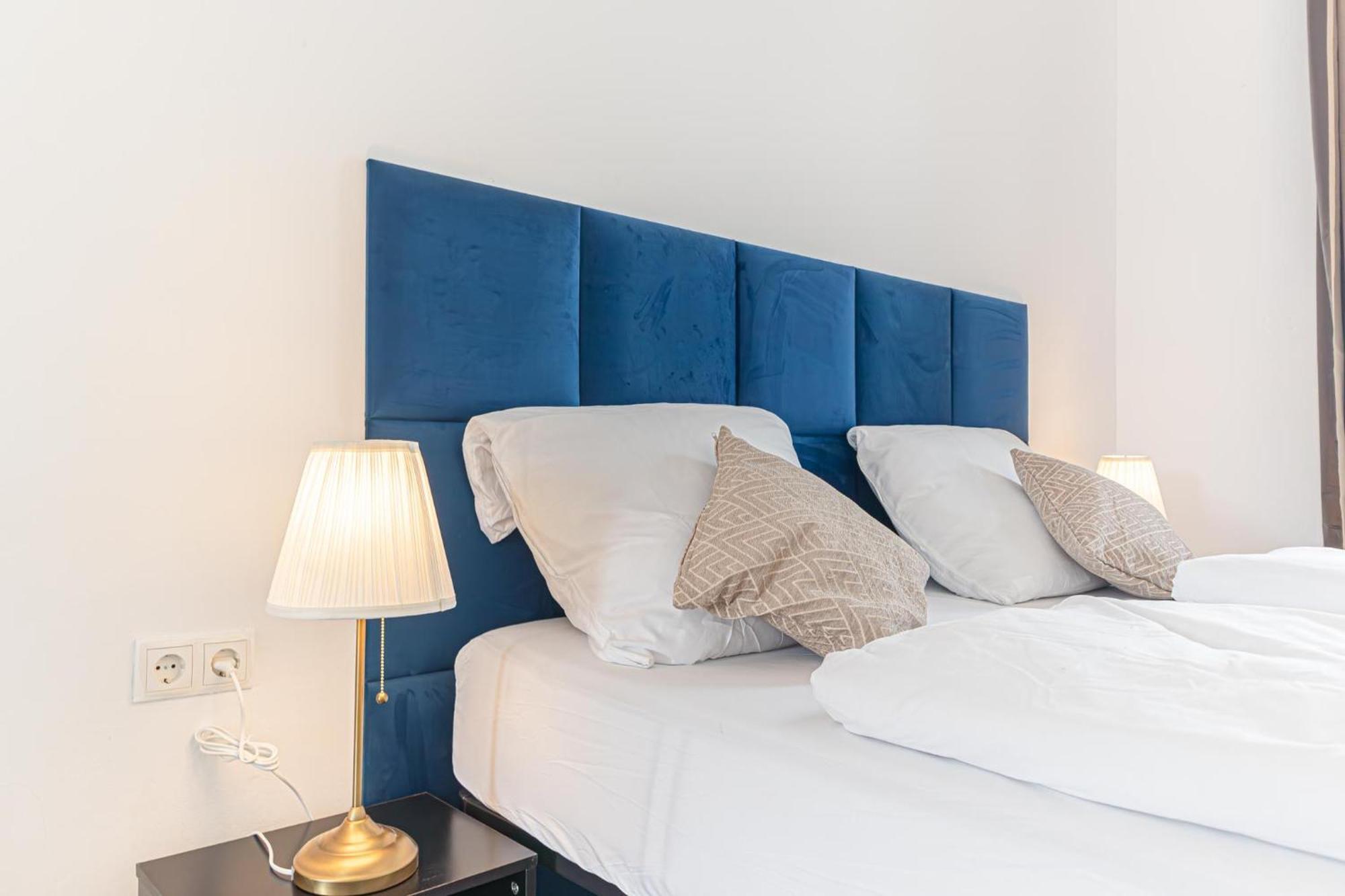 Convenient 2br Apt. Near U6 Station Am Schoepfwerk Apartamento *