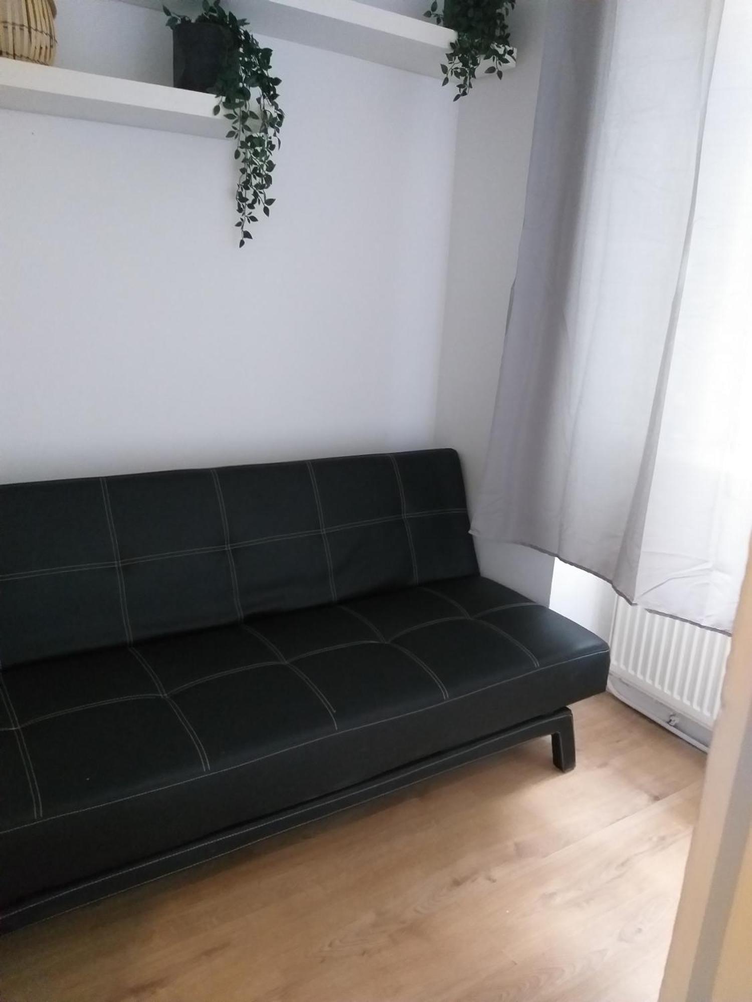 Beautiful 1br Comfortable Design - Located Apartment Vienna