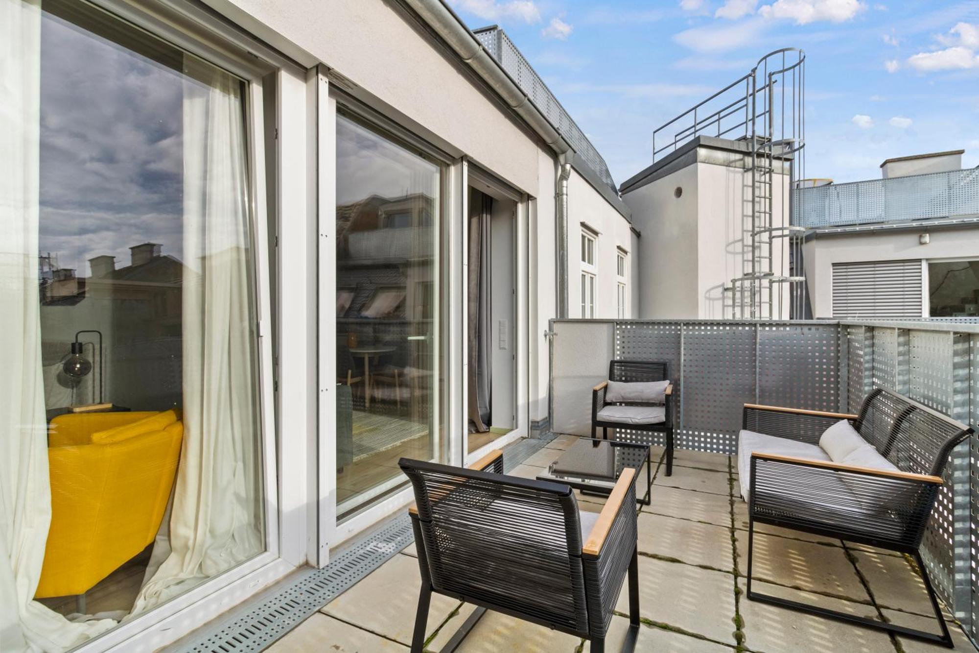 Apartment Terrace - 75 M² - Near Wiener Stadthalle *