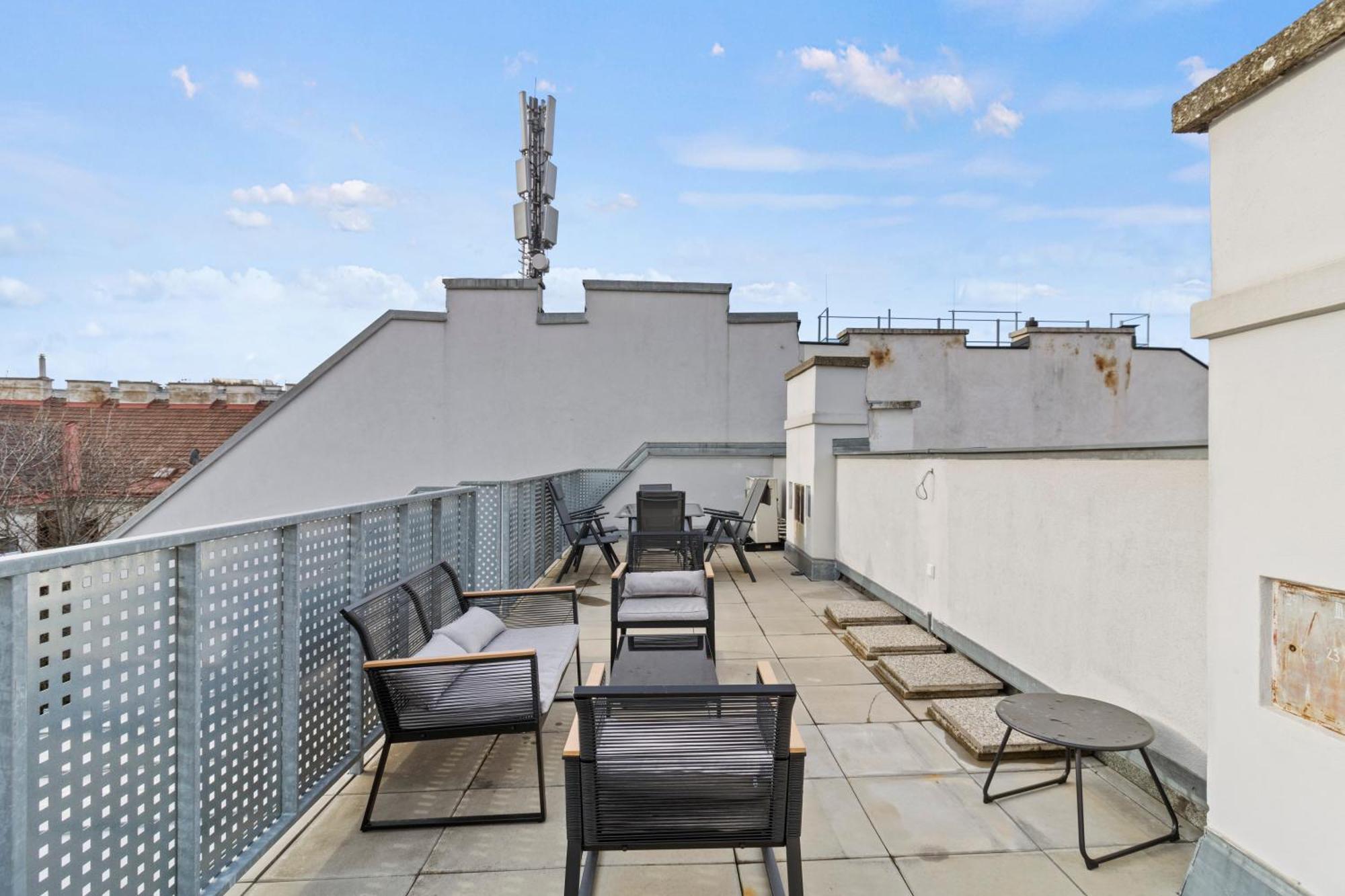 Terrace - 75 M² - Near Wiener Stadthalle * Vienna