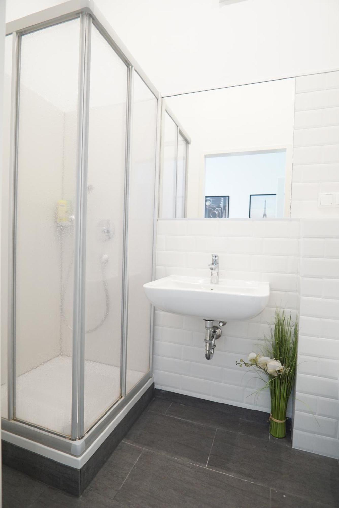 Stylisch, Neu Und Modern - Zwischen Schoenbrunn Und Dem Zentrum Apartment Vienna