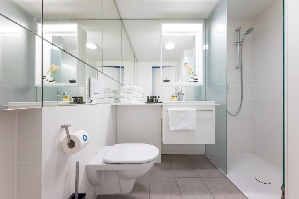 Smart With Terrace By Hm Apartment *