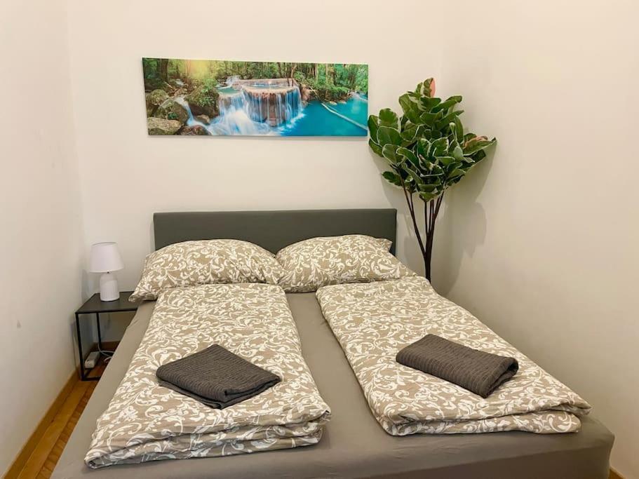 Apartment 70m2 Premium With Terrace & Free Parking *