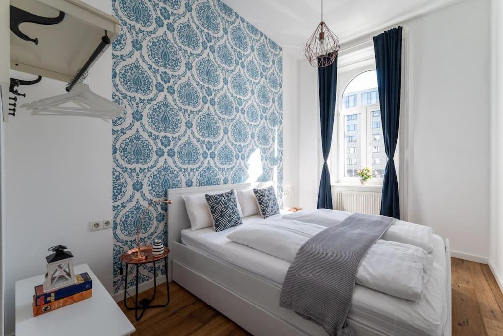 Apartment Spacious 2br By Metro And Center By Hm Vienna