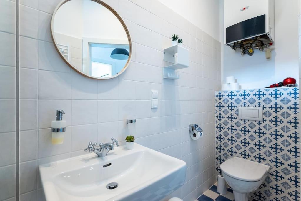 Apartment Cool 1br Near Metro & Center By Hm *
