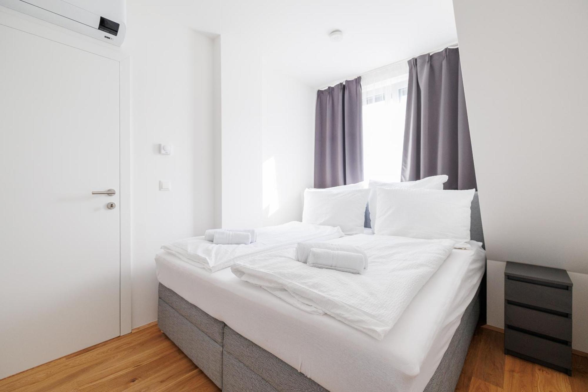 Apartment Symphony 38 - Modern Loft With Terrace And Grill In Location