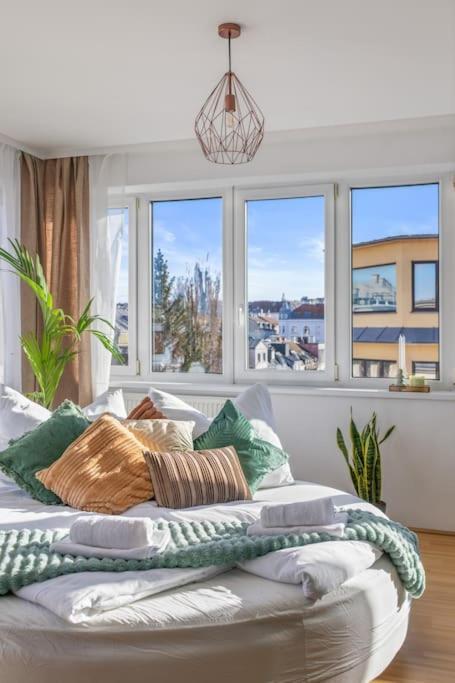 „luxury Loft View“ 4br / Near Centre / Schoenbrun *