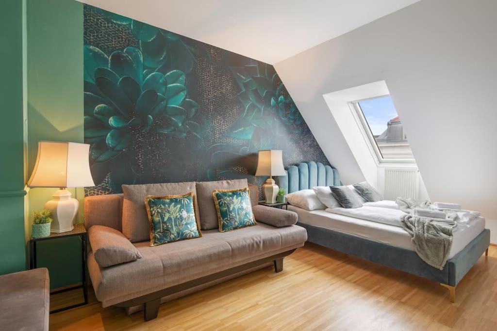 Apartment „luxury Loft View“ 4br / Near Centre / Schoenbrun Wien
