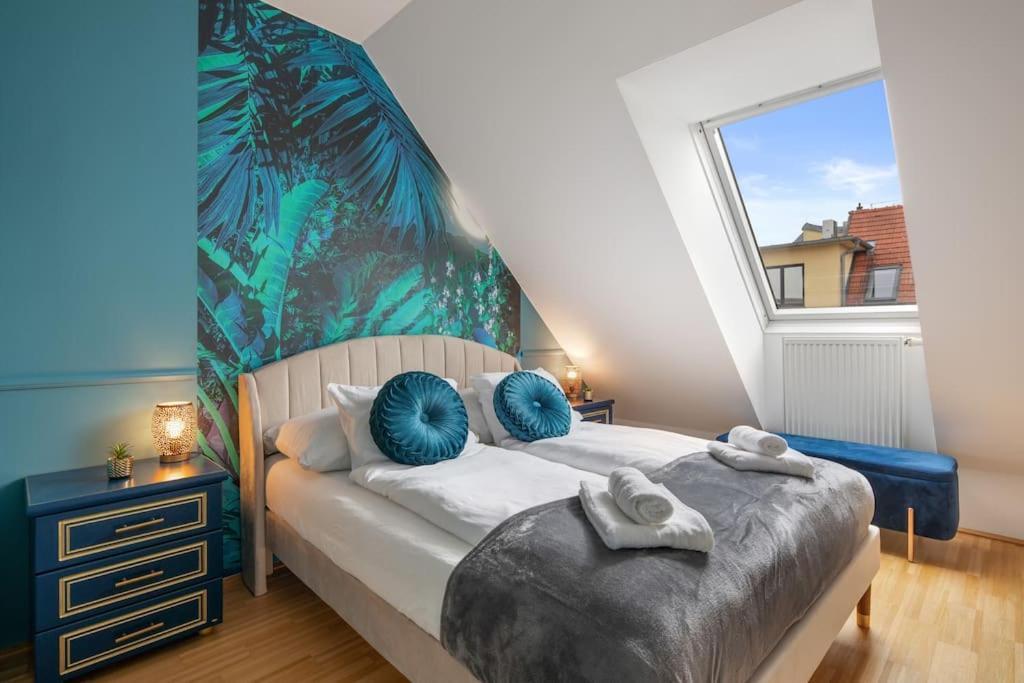 Apartment „luxury Loft View“ 4br / Near Centre / Schoenbrun