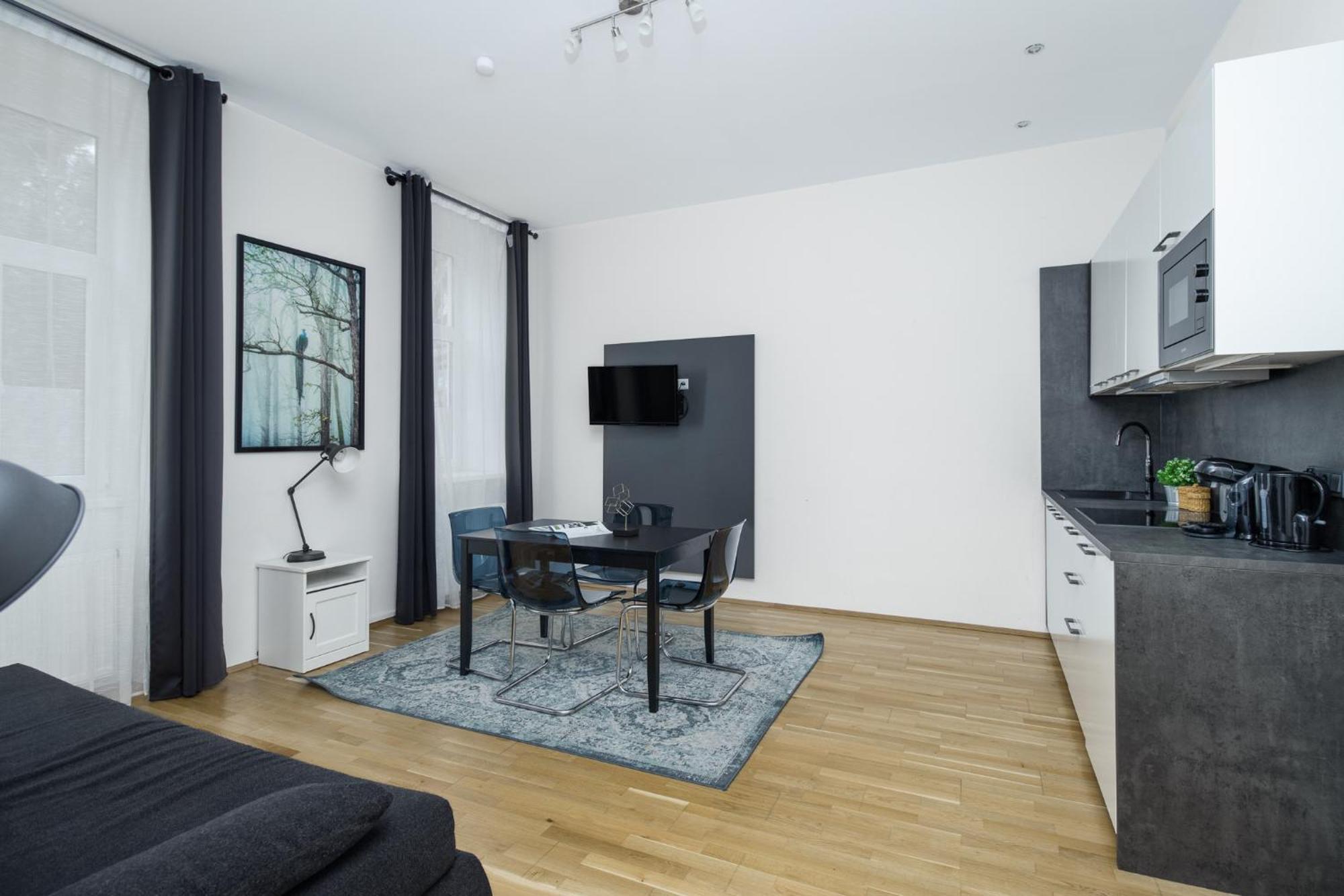 Familienplatz I Contactless Check-in Apartment