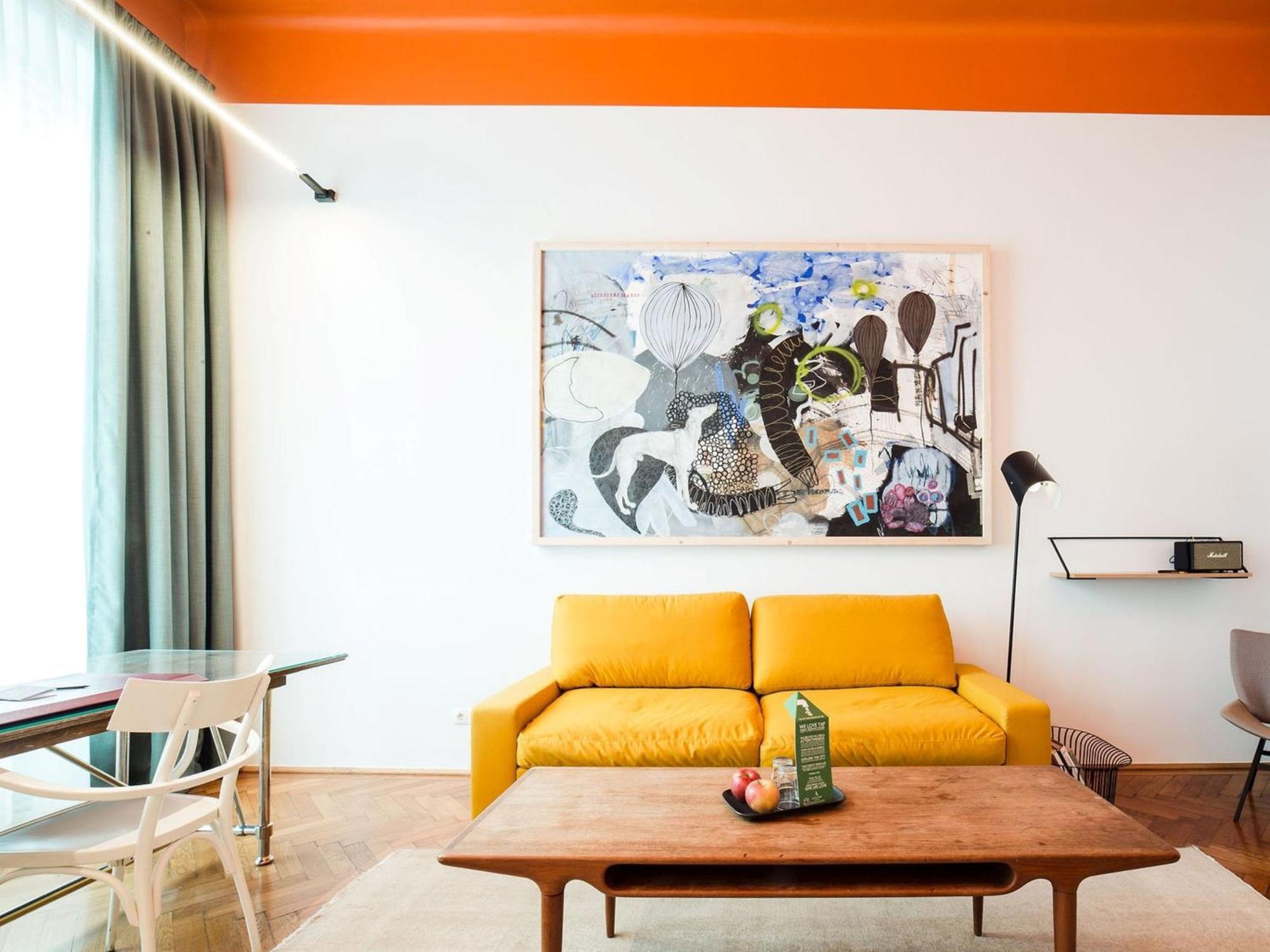 Hotel Small Luxury Altstadt 4*