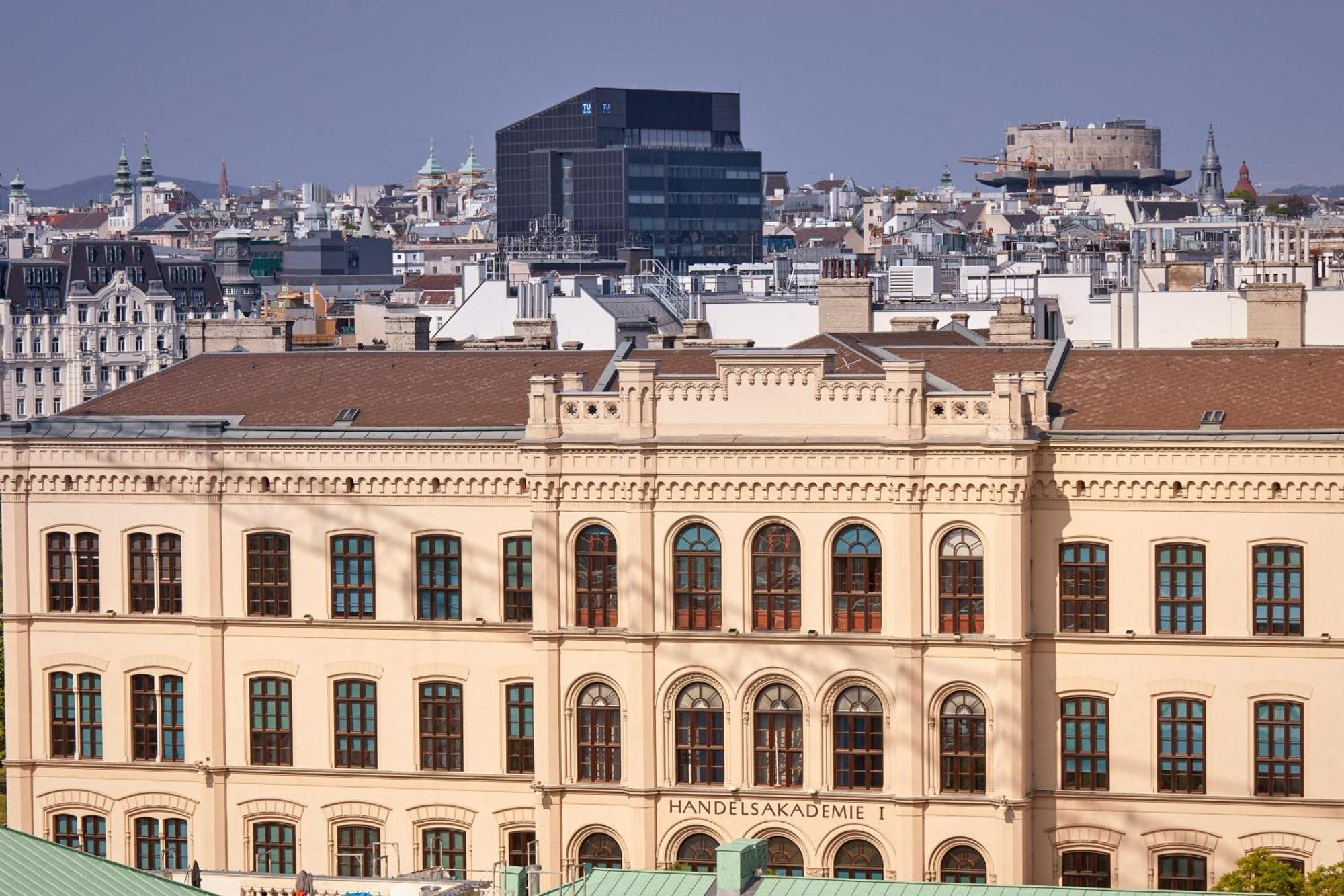 Imperial, A Luxury Collection Hotel,
