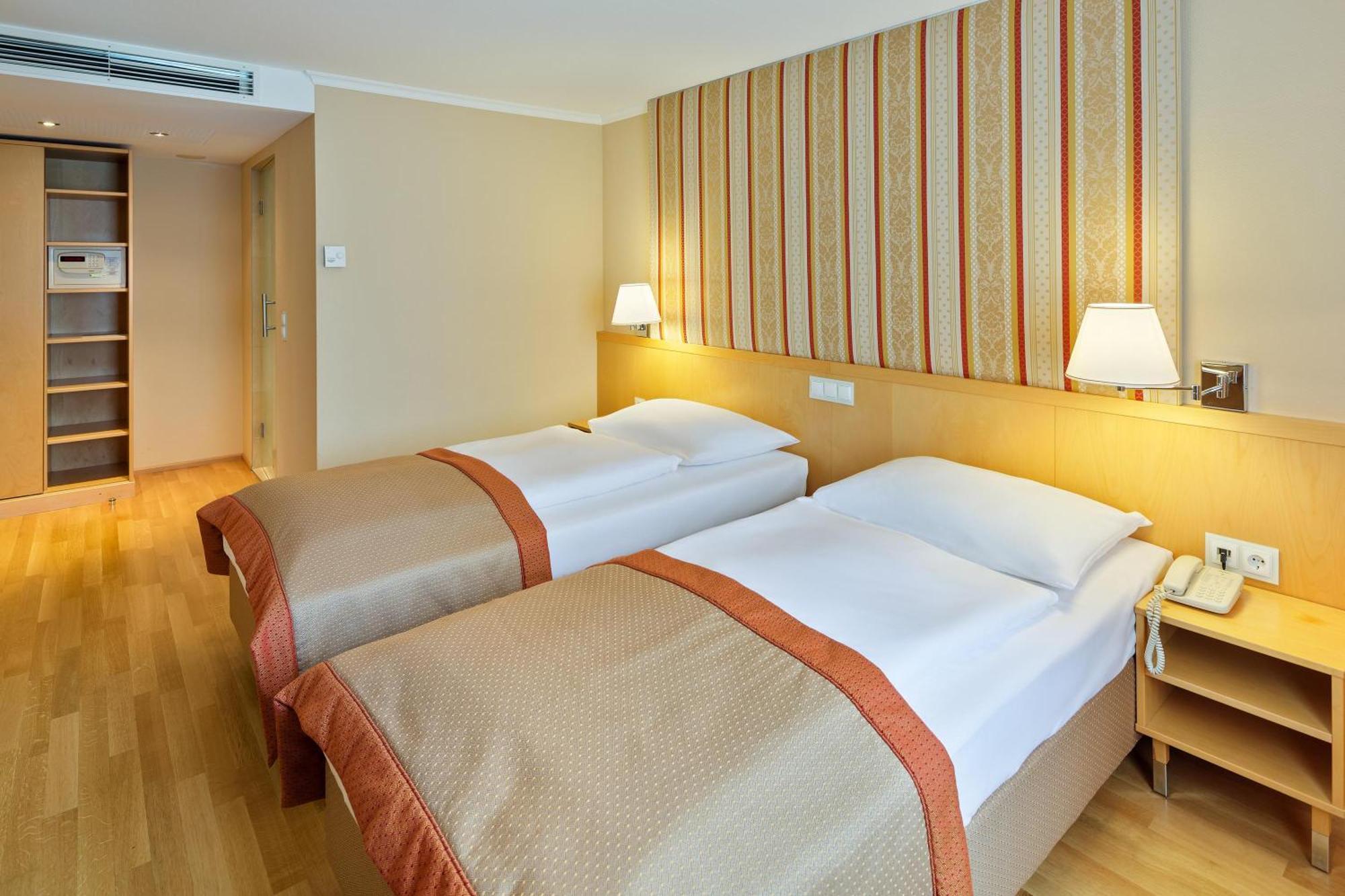 Hotel Austria Trend Ananas Vienna