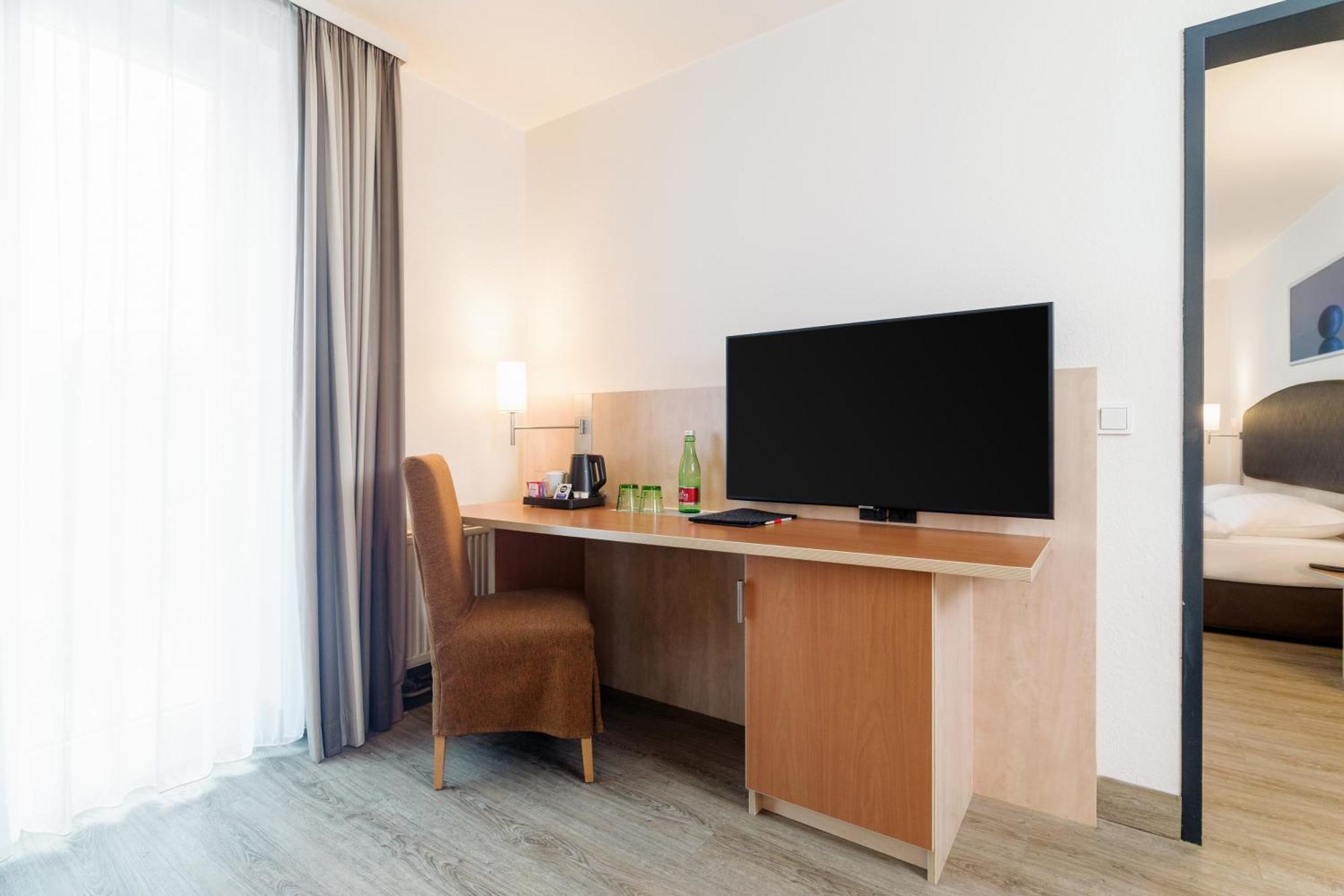 Intercityhotel 4*