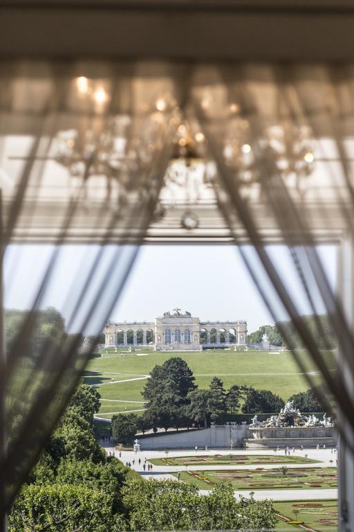 Schloss Schoenbrunn Grand Suite