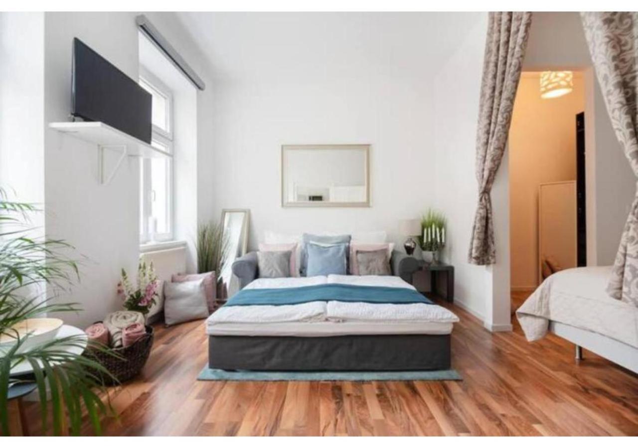 Luxurious And Bright, 5 Min To City Center Apartamento *
