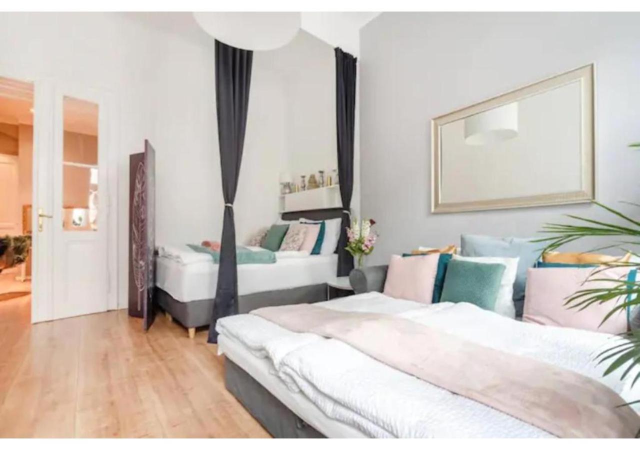 Apartamento Luxurious And Bright, 5 Min To City Center
