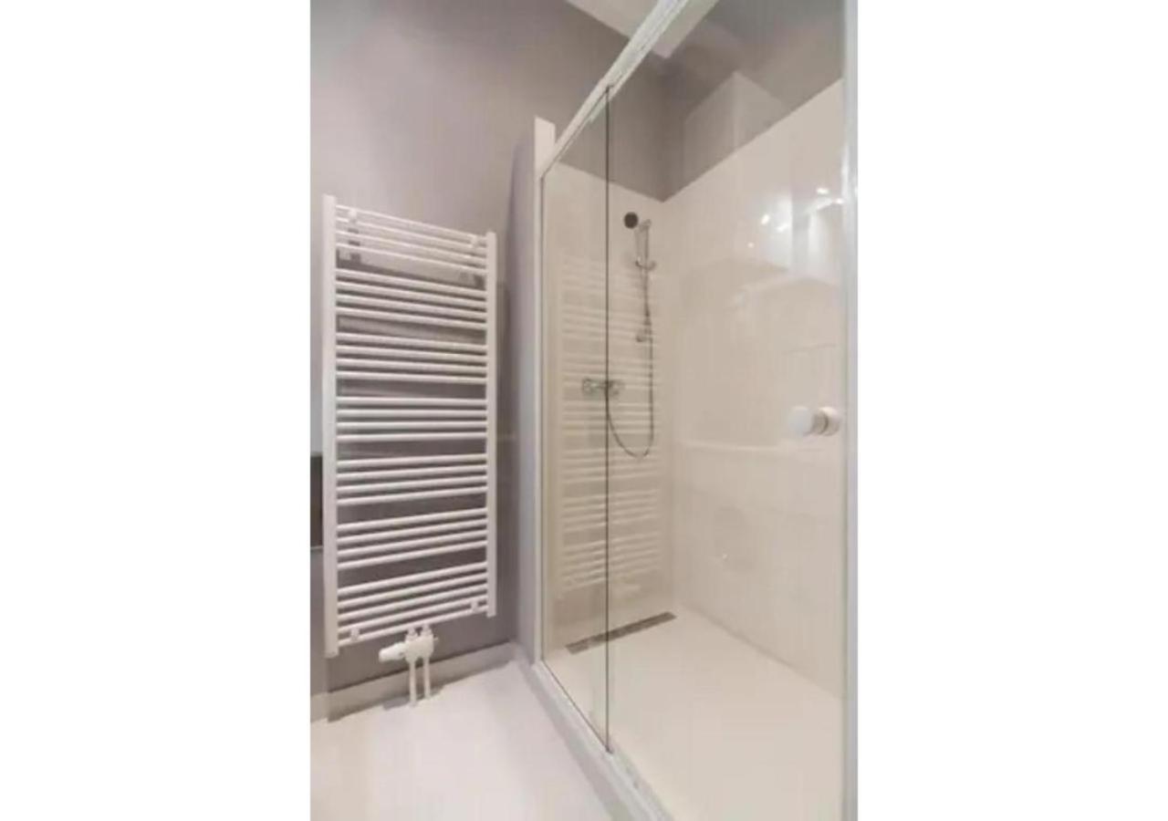Luxurious And Bright, 5 Min To City Center Apartamento *